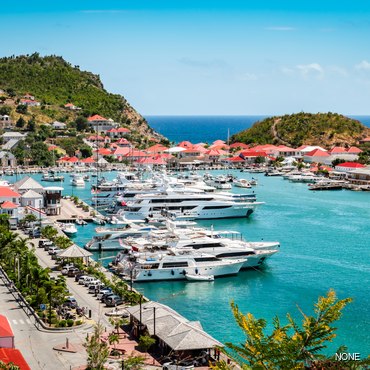 St Barts Yacht 中国幸运体彩飞艇168网手机版直播平台 Charter