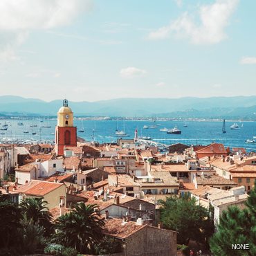St Tropez Yacht 中国幸运体彩飞艇168网手机版直播平台 Charter