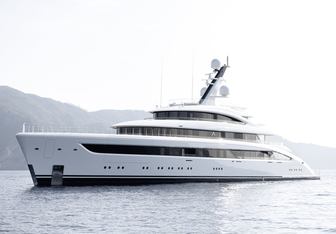 Alvia Yacht Charter in Monaco