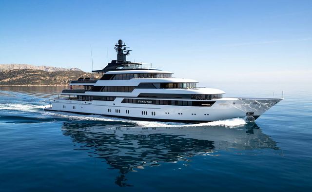 Starfire Yacht Charter in St Tropez