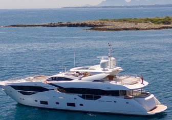 Sunset Yacht Charter in Australia